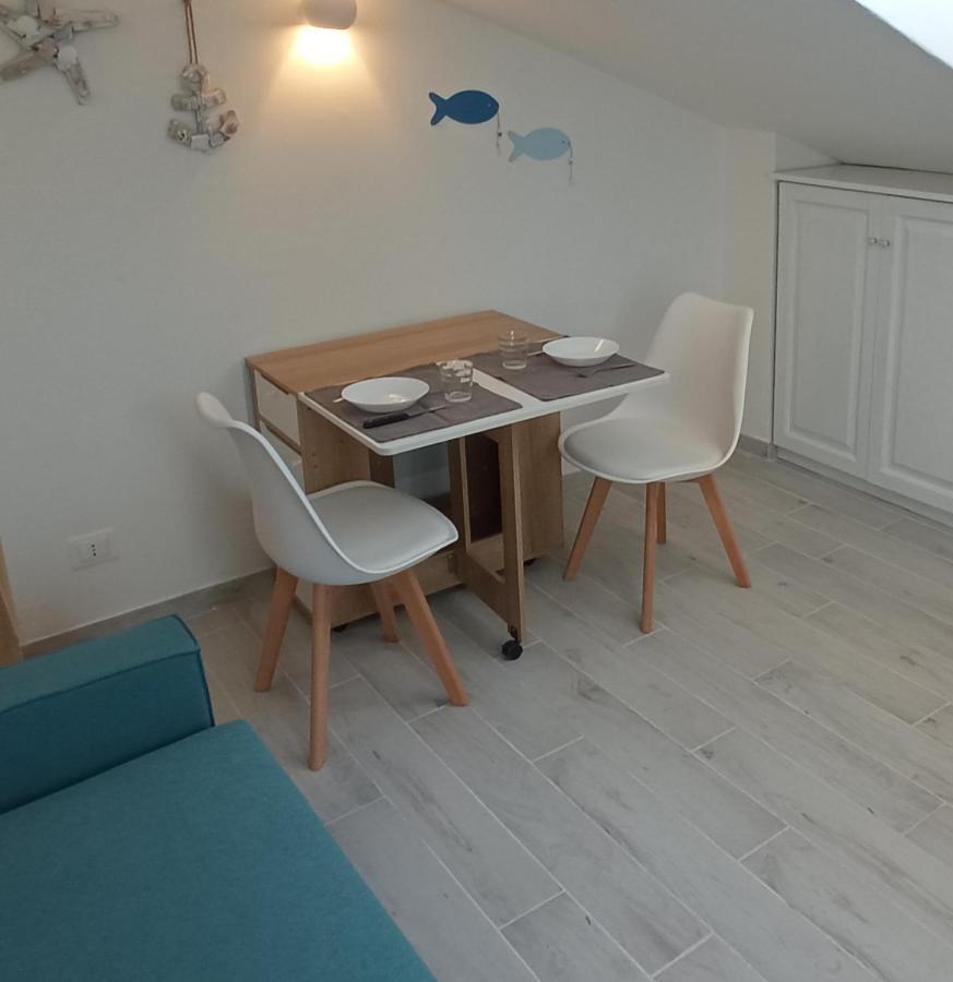 דירות Monolocale Mansarda A Porto Santo Stefano Argentario מראה חיצוני תמונה
